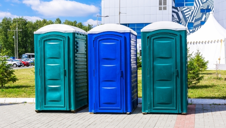 Year-Round Comfort: Climate-Controlled Restroom Trailers in Modern Porta Potty Rental Services